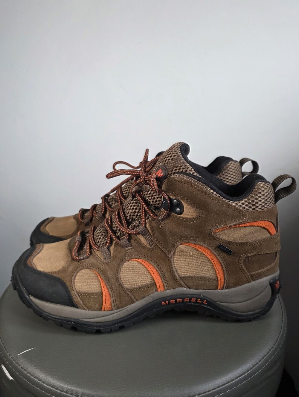 Merrell Waterproof Hiking Boots Mens Sz 10 Brown Orange Trail Outdoor Trekking
